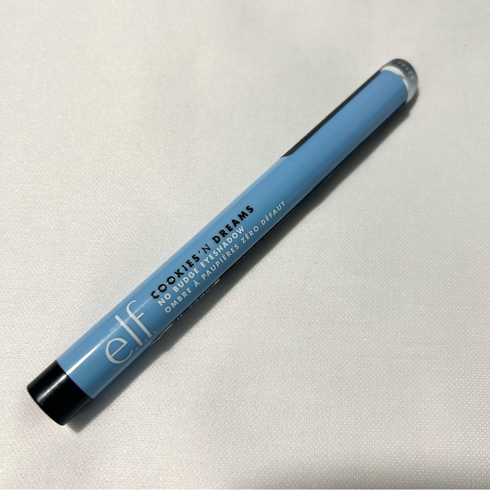 e.l.f Cookies 'N Dreams No Budge Eyeshadow Stick